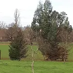 Jazz Et Frühstückspension Monlezun