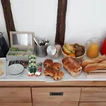 Bed & Breakfast Jazz Et Monlezun