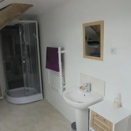 Jazz Et Oda ve Kahvaltı Monlezun